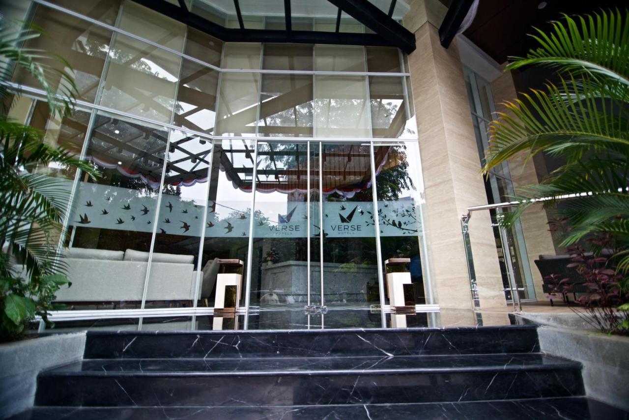 Verse Luxe Hotel Wahid Hasyim Dżakarta Zewnętrze zdjęcie